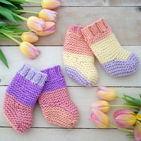 Easy Flat Knit Baby Socks
