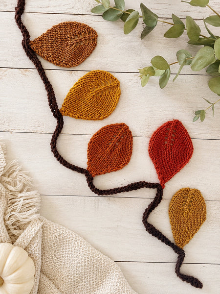 Easy Knit Leaf Garland Pattern