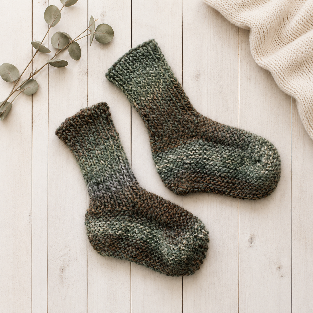 Easy Slipper Socks Knitting Pattern