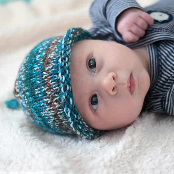 Easy Knot Top Baby Hat Knitting Pattern