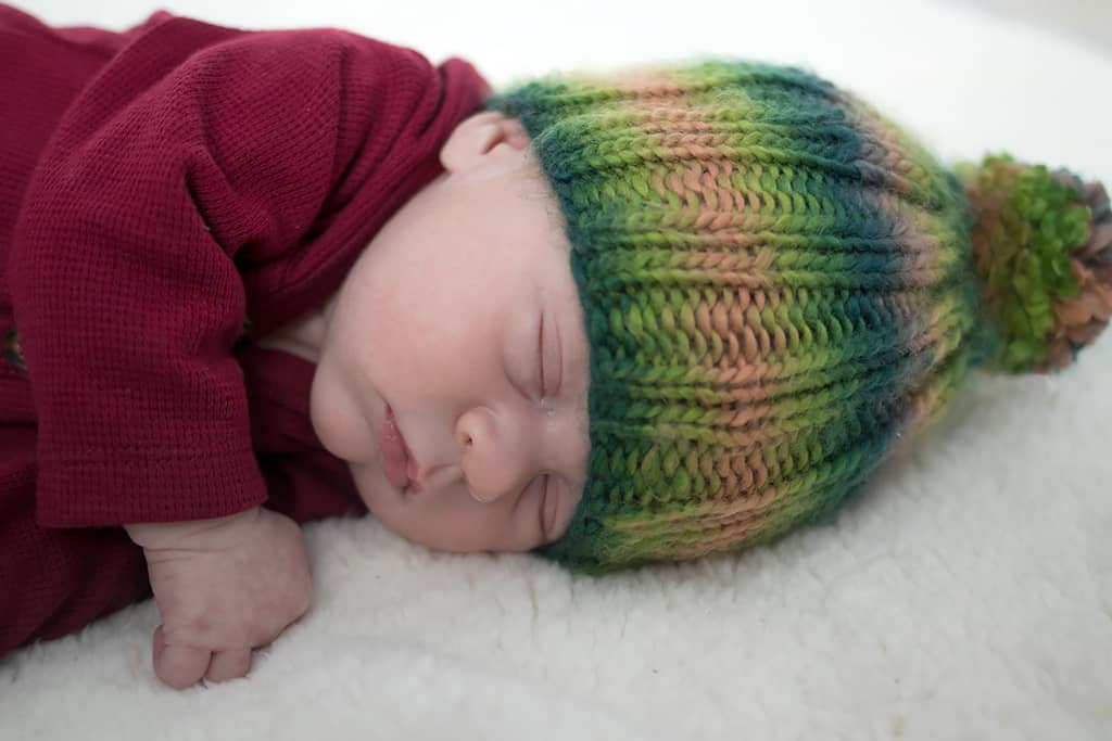 Newborn Ribbed Knit Hat