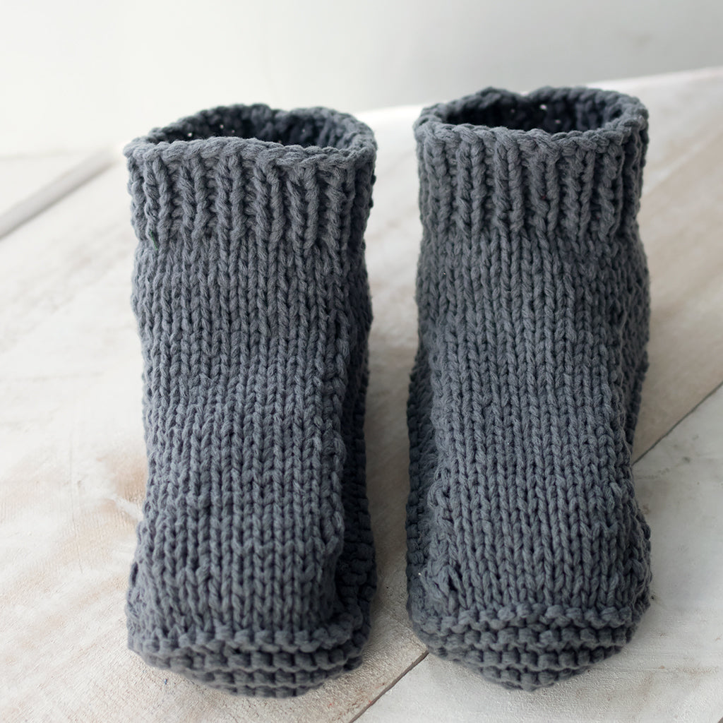 Baby Slippers Knitting Pattern - Handy Little Me