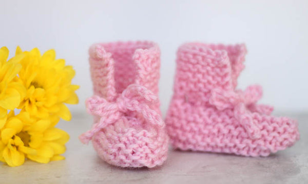 Flat Knit Newborn Booties Knitting Pattern